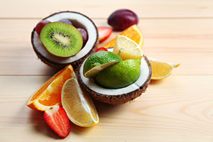 fresa, naranja, limón, kiwi, coco